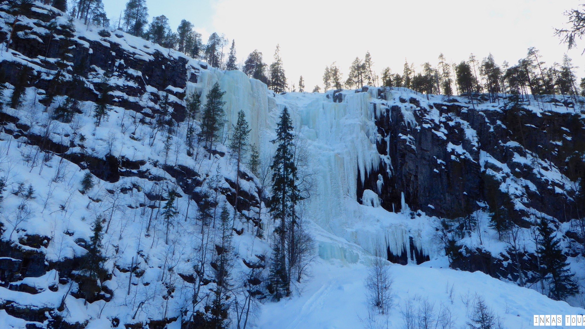 Korouma National Park Frozen Waterfalls Finland Vacation Inkas Tour Photography Salad around the World Travelblog